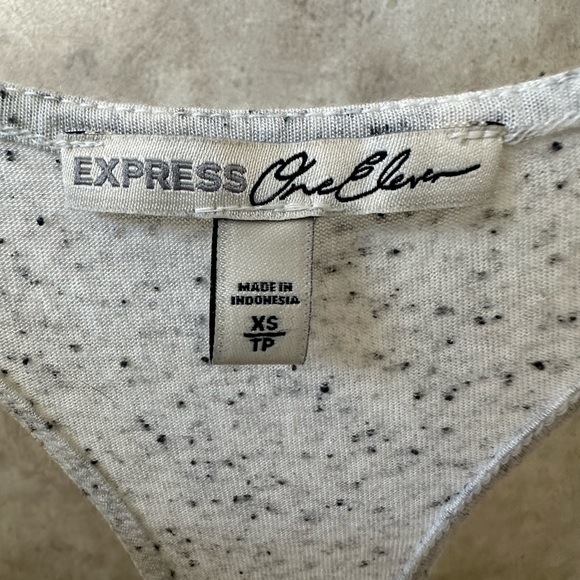 Express One Eleven Tank - Picture 3 of 3